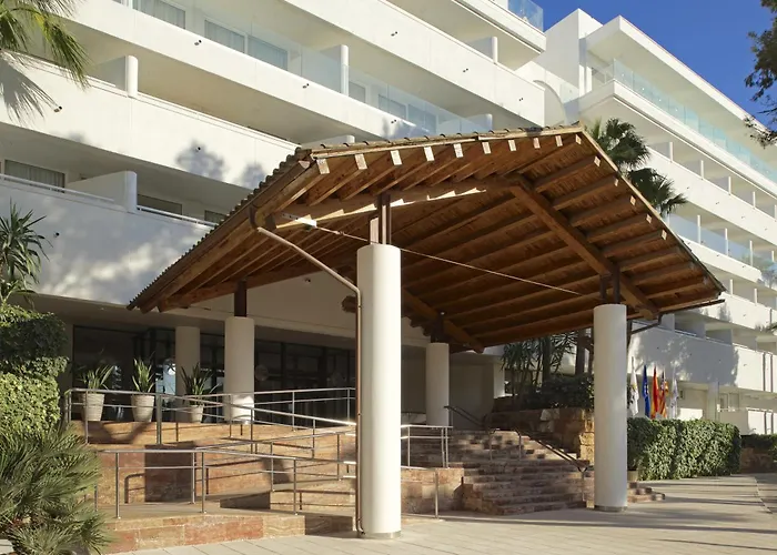 Iberostar Waves Cristina